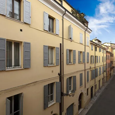 Apartment Rua Freda Modena