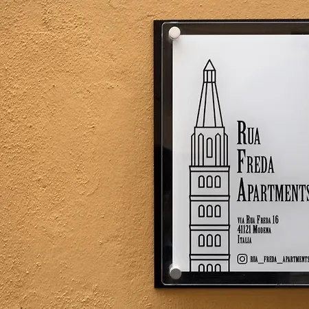 Rua Freda Apartment Modena
