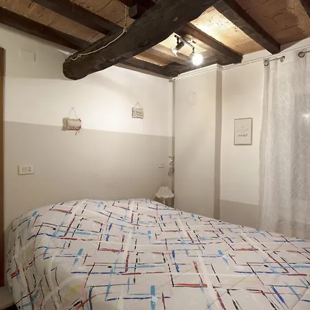 Rua Freda Apartment