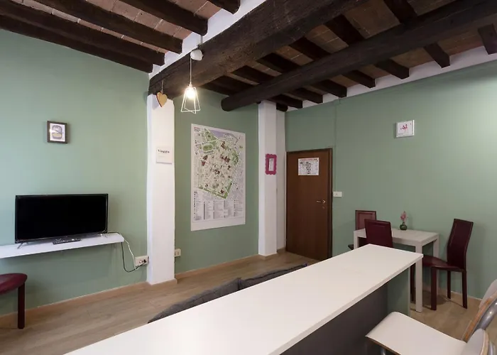 Rua Freda * Μόντενα