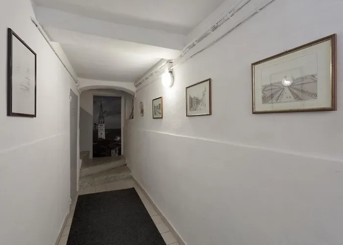 Rua Freda Μόντενα